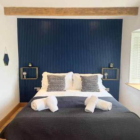 The Little Cottage By Truabode Holiday Lets & Short Lets Newquay - Parking, Wifi & Pet Friendly เบราเนอแบร์ก ภายนอก รูปภาพ