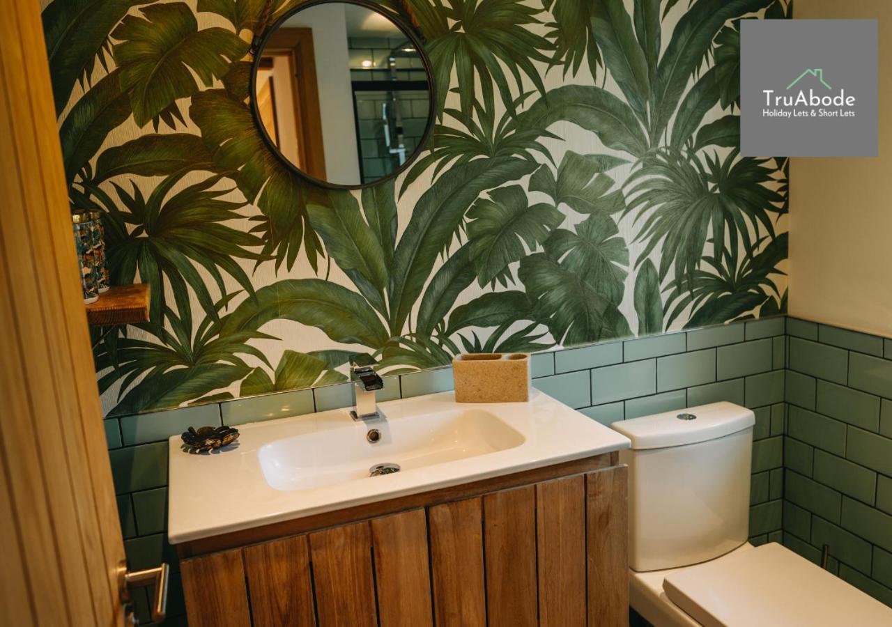 The Little Cottage By Truabode Holiday Lets & Short Lets Newquay - Parking, Wifi & Pet Friendly เบราเนอแบร์ก ภายนอก รูปภาพ