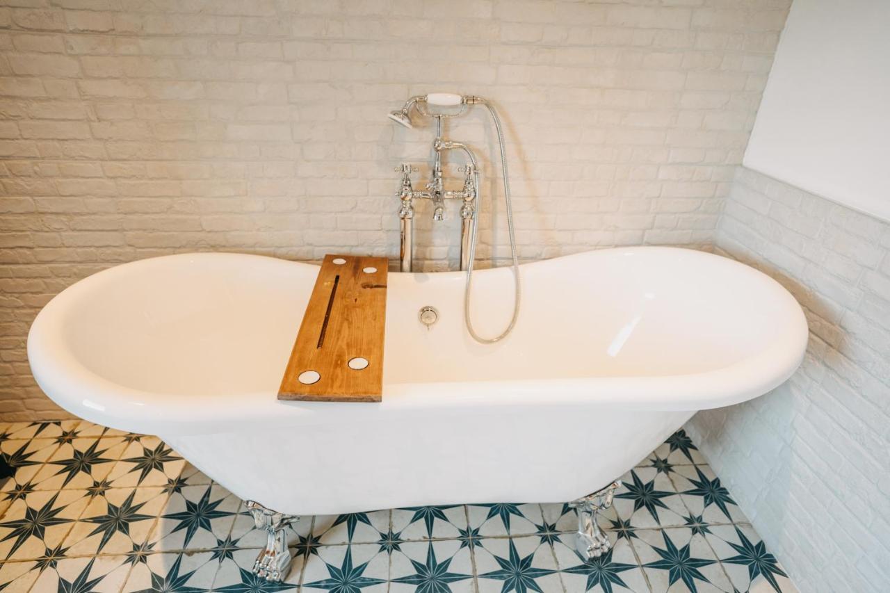 The Little Cottage By Truabode Holiday Lets & Short Lets Newquay - Parking, Wifi & Pet Friendly เบราเนอแบร์ก ภายนอก รูปภาพ